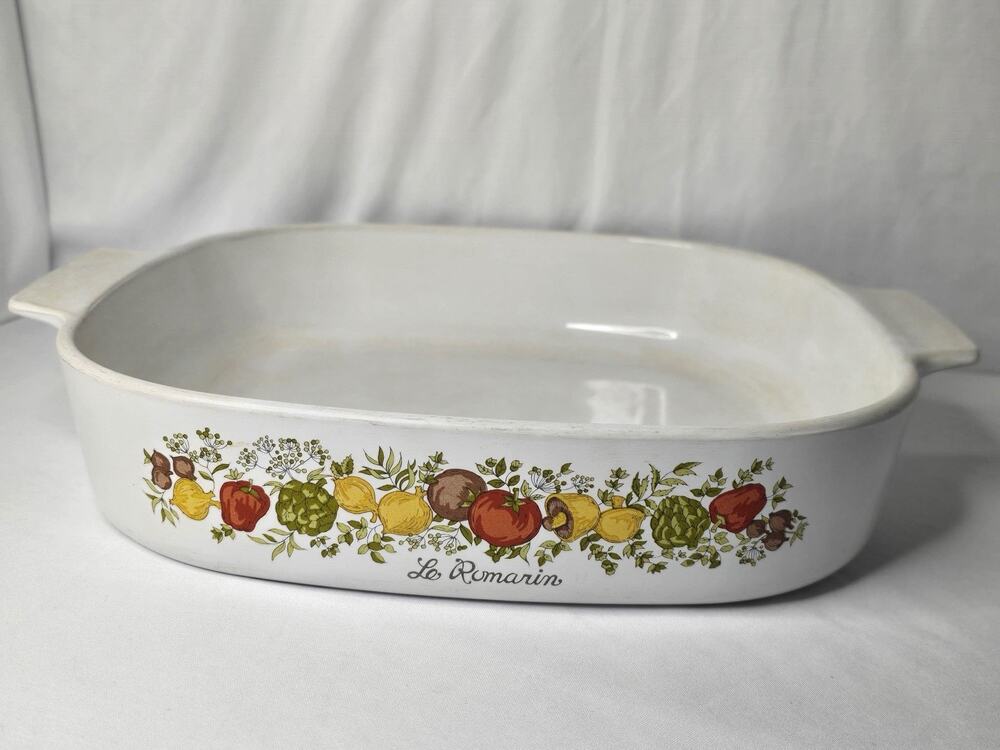 Vintage 1960’s Corning Ware “Le Romarin”